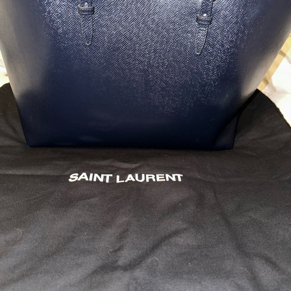 Saint Laurent Boucle Embossed Leather Shopping Tote - Picture 13 of 14